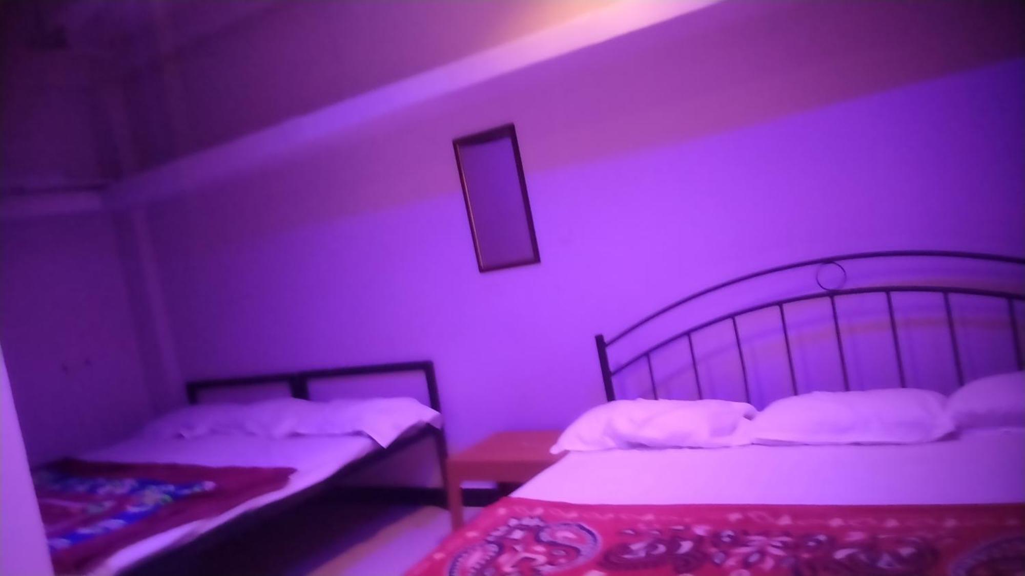 Shivlok Guest House Ujjain Buitenkant foto